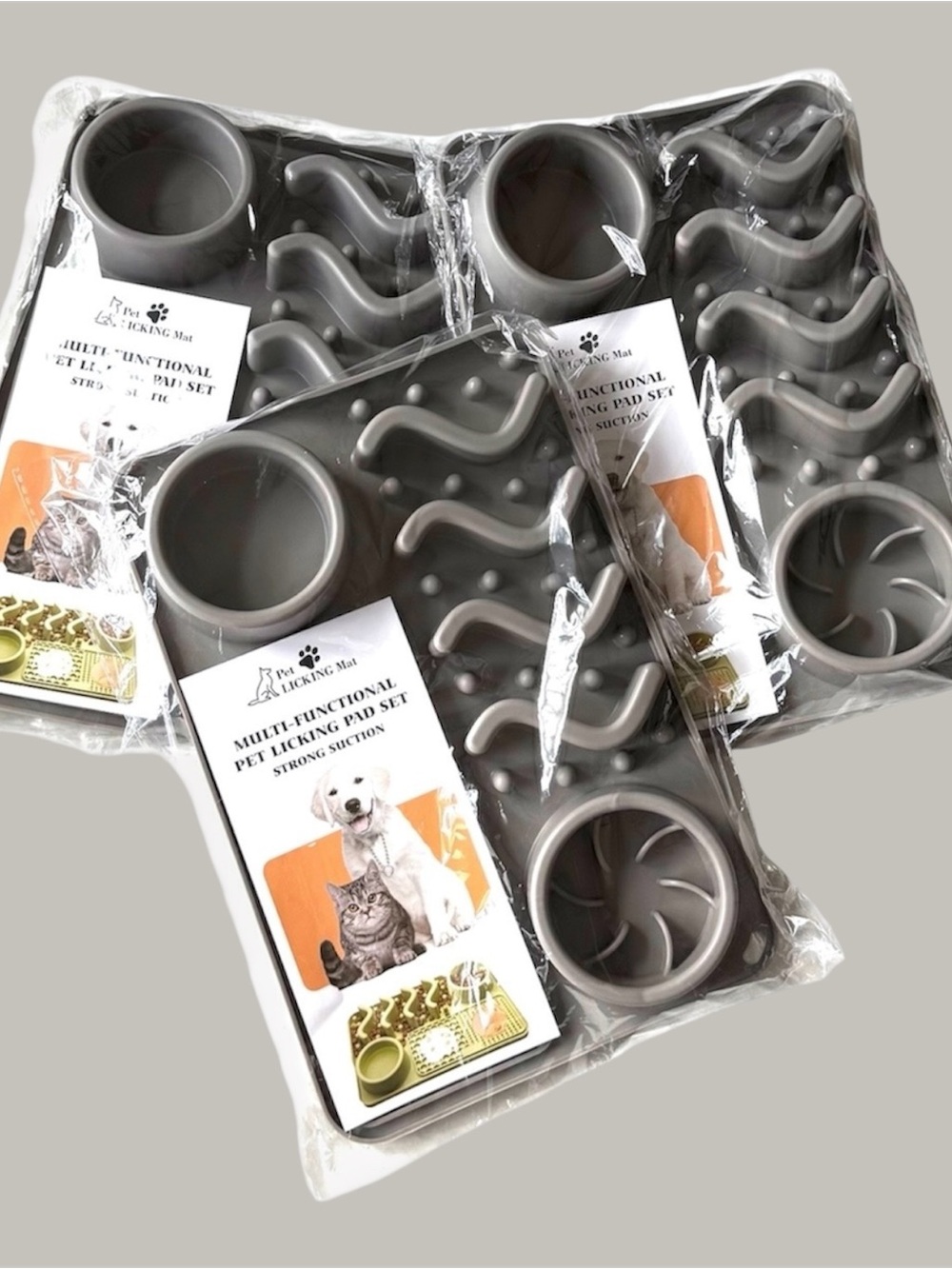 Lot 3 Multifunctional Silicone Slow Feeder Licking Mats for Dogs & Cats Gray